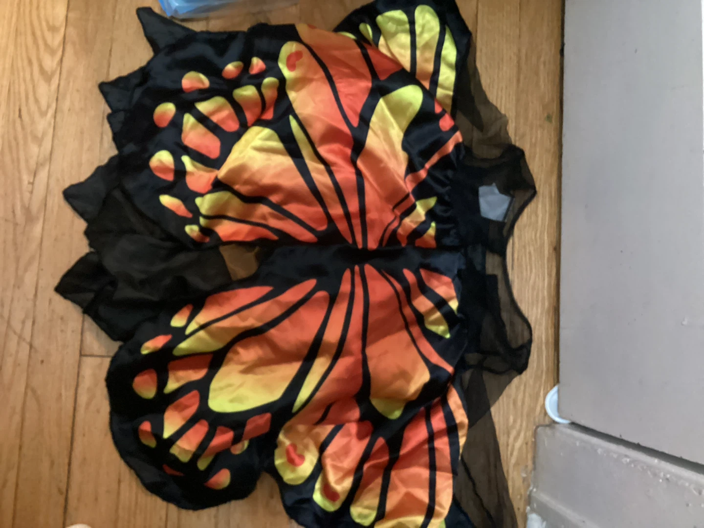Size 4-5T Kids Monarch Butterfly Costume with Wings - photo 2