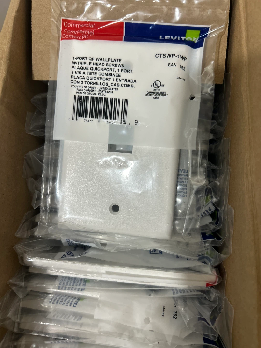 Leviton 1-Port Quickport Wallplate