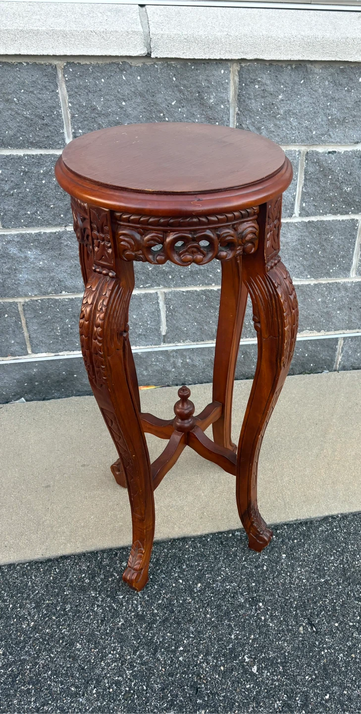 Wooden planter stand - photo 2