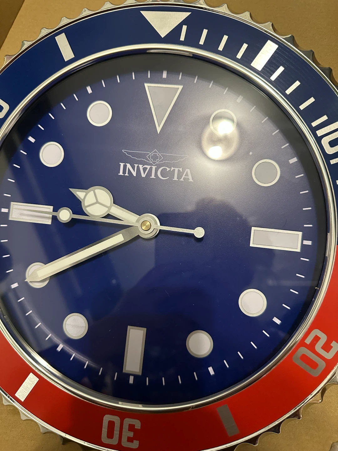 Invicta Pro Diver 70047 12” Blue Red Wall Clock NIB - photo 3
