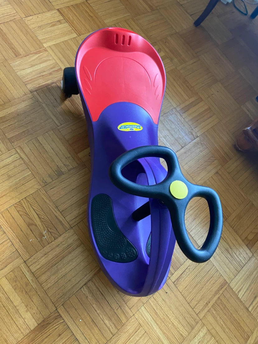 Plasmacar Ride-On Toy