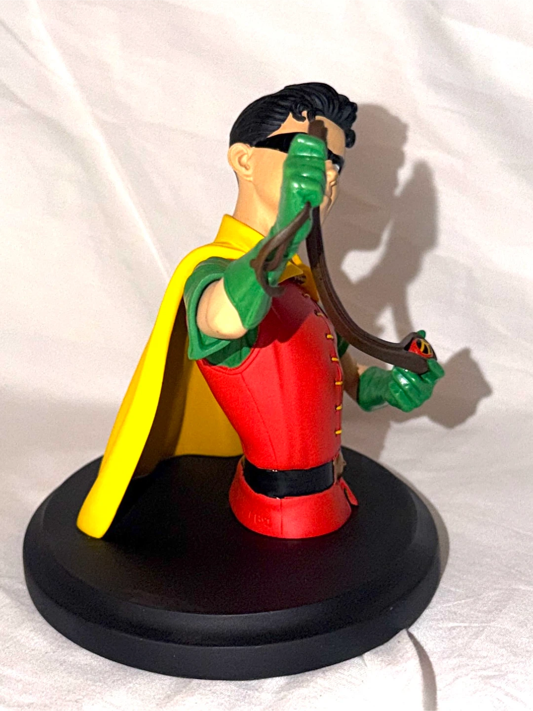DC Comics Robin The Boy Wonder Mini Bust by Tim Bruckner - photo 4