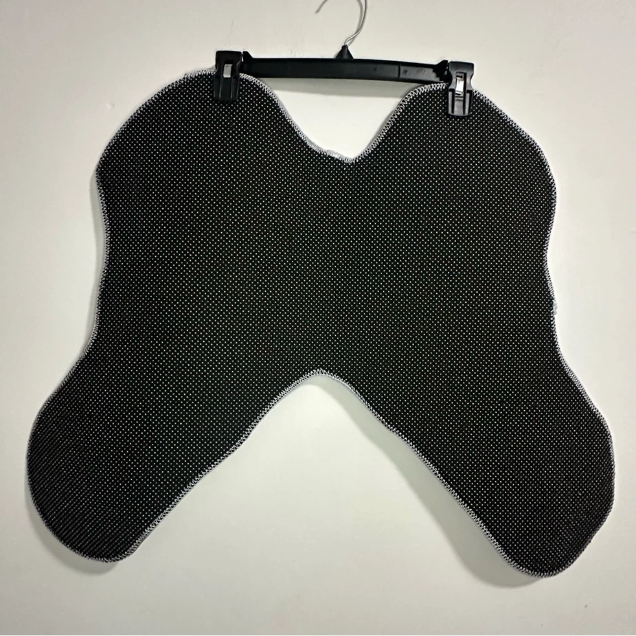 Custom Made Rug 21.5”X22” Two Gun Fashion Style - photo 2