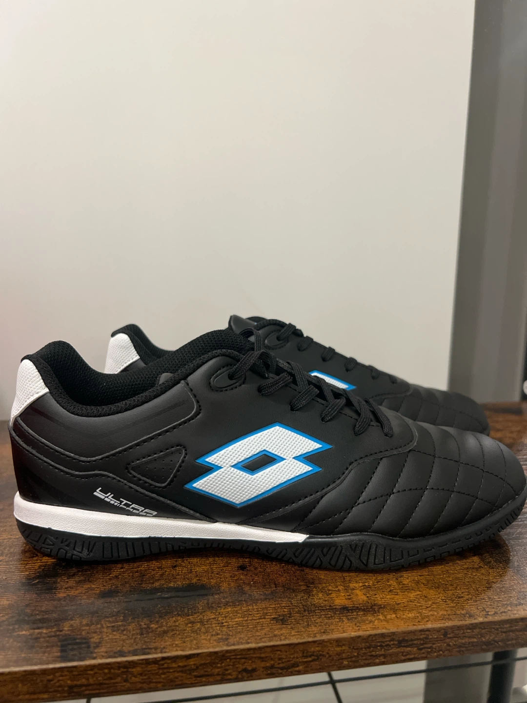 Lotto Ultra Press Unisexe Indoor Soccer Shoes - photo 5
