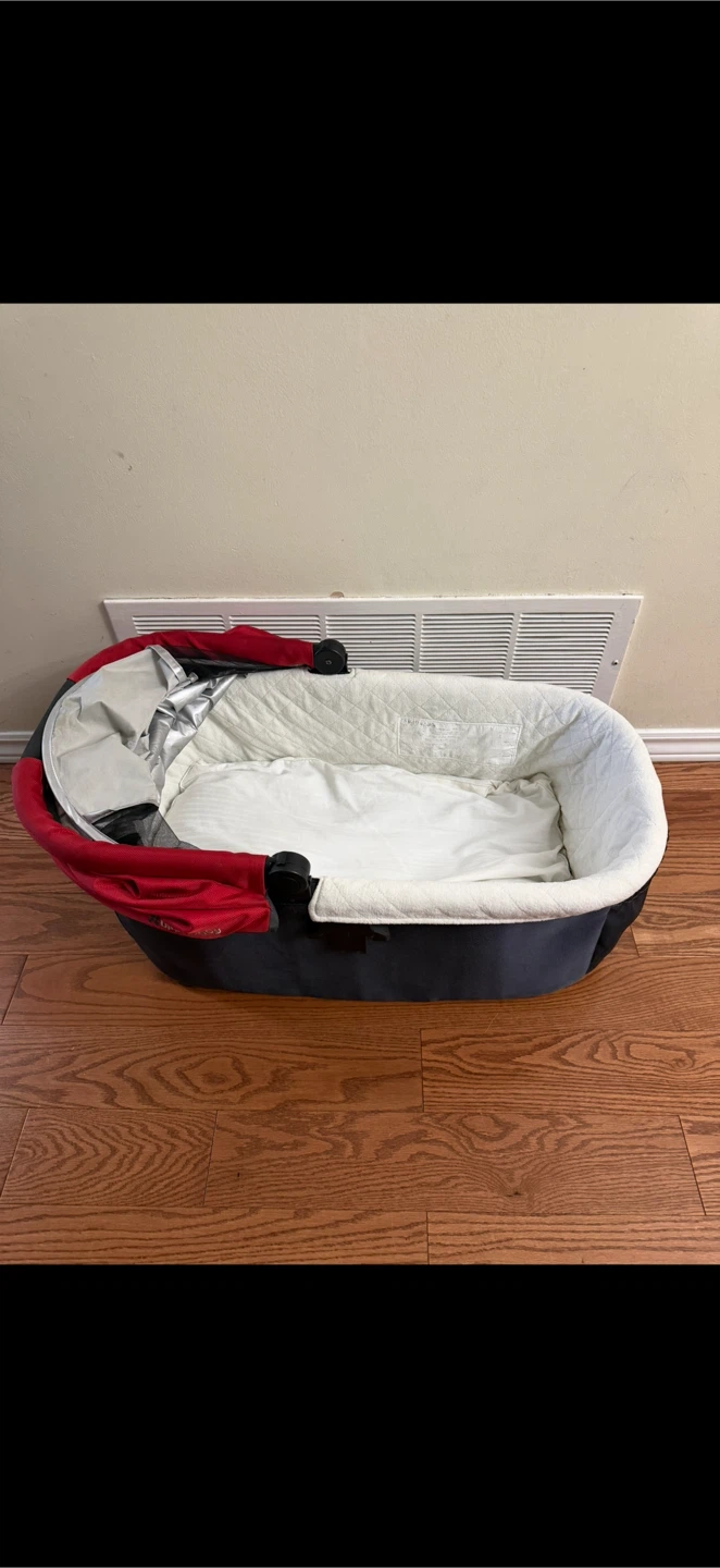 Portable Soft Baby Bed Bassinet - photo 3