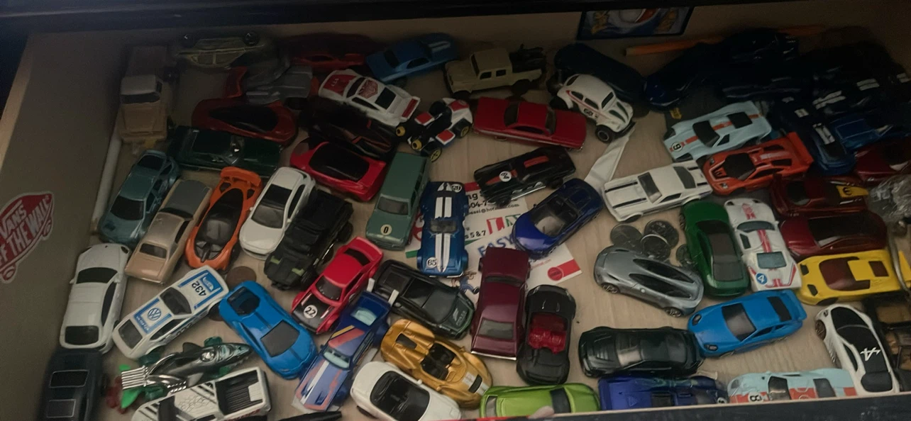 Hotwheels and other diecasts - photo 3