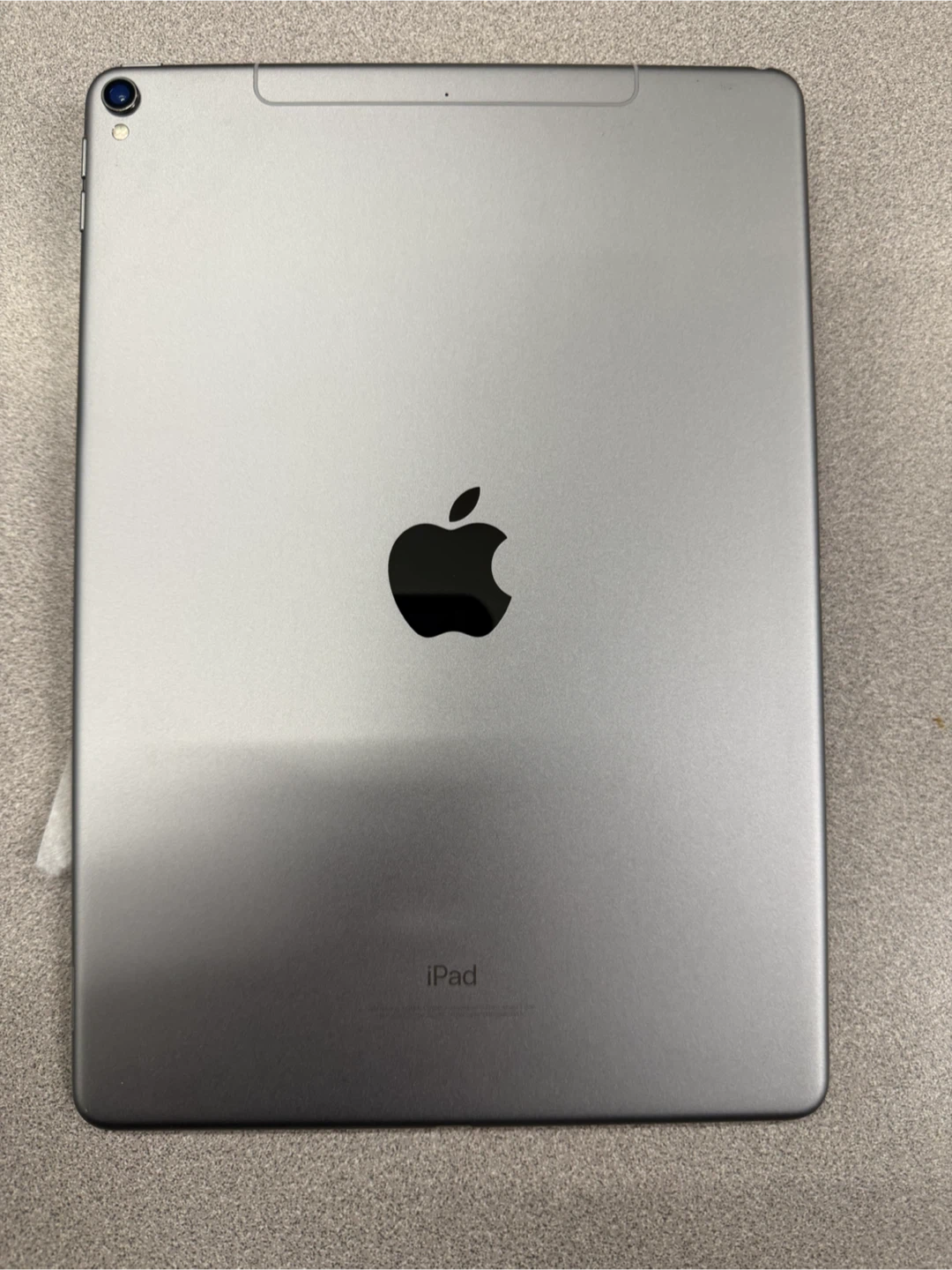 IPad Pro 2nd Gen - photo 4