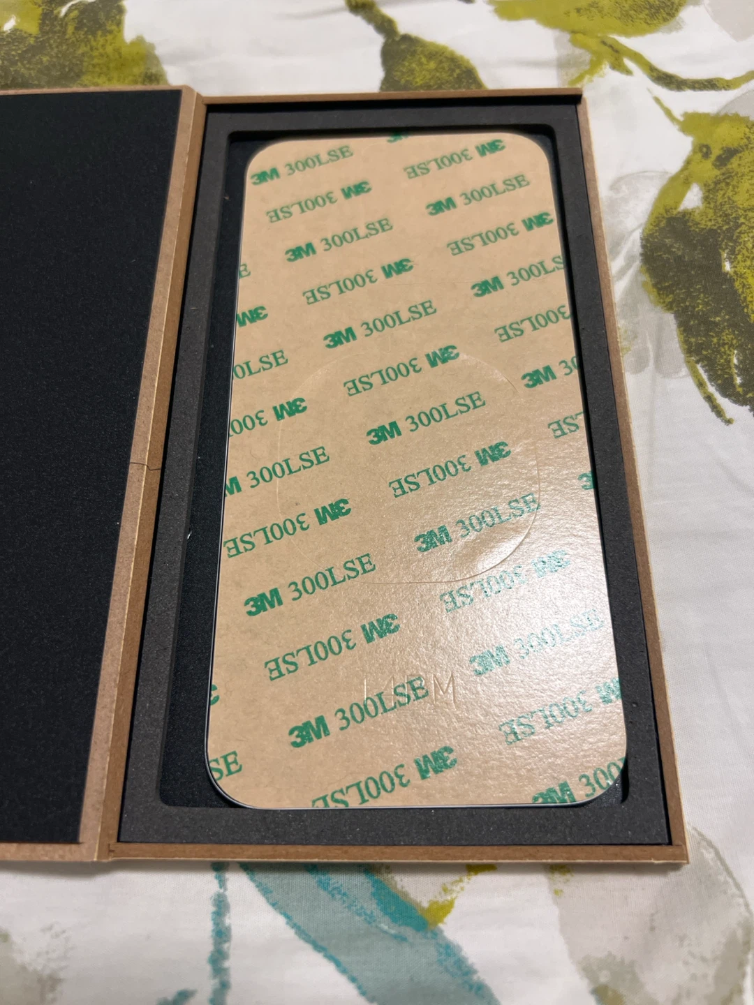 iPhone 14 Pro Max Back Glass Replacement - photo 2