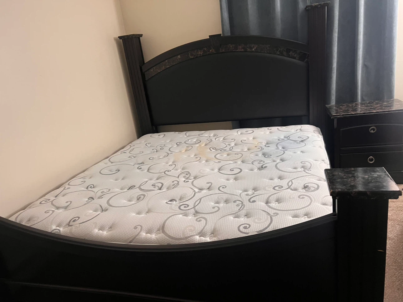 Black king Size Bedroom set - photo 2