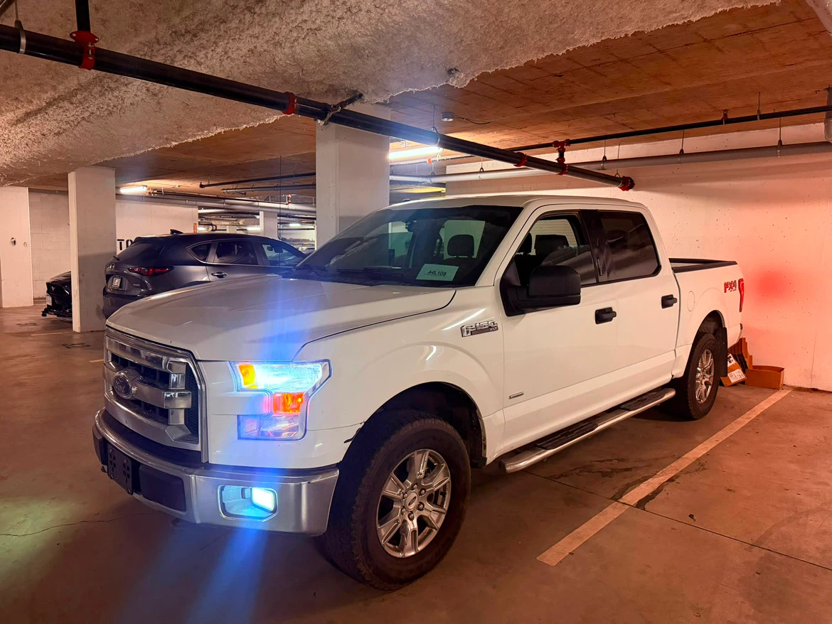 White Ford F-150 SuperCrew - photo 5