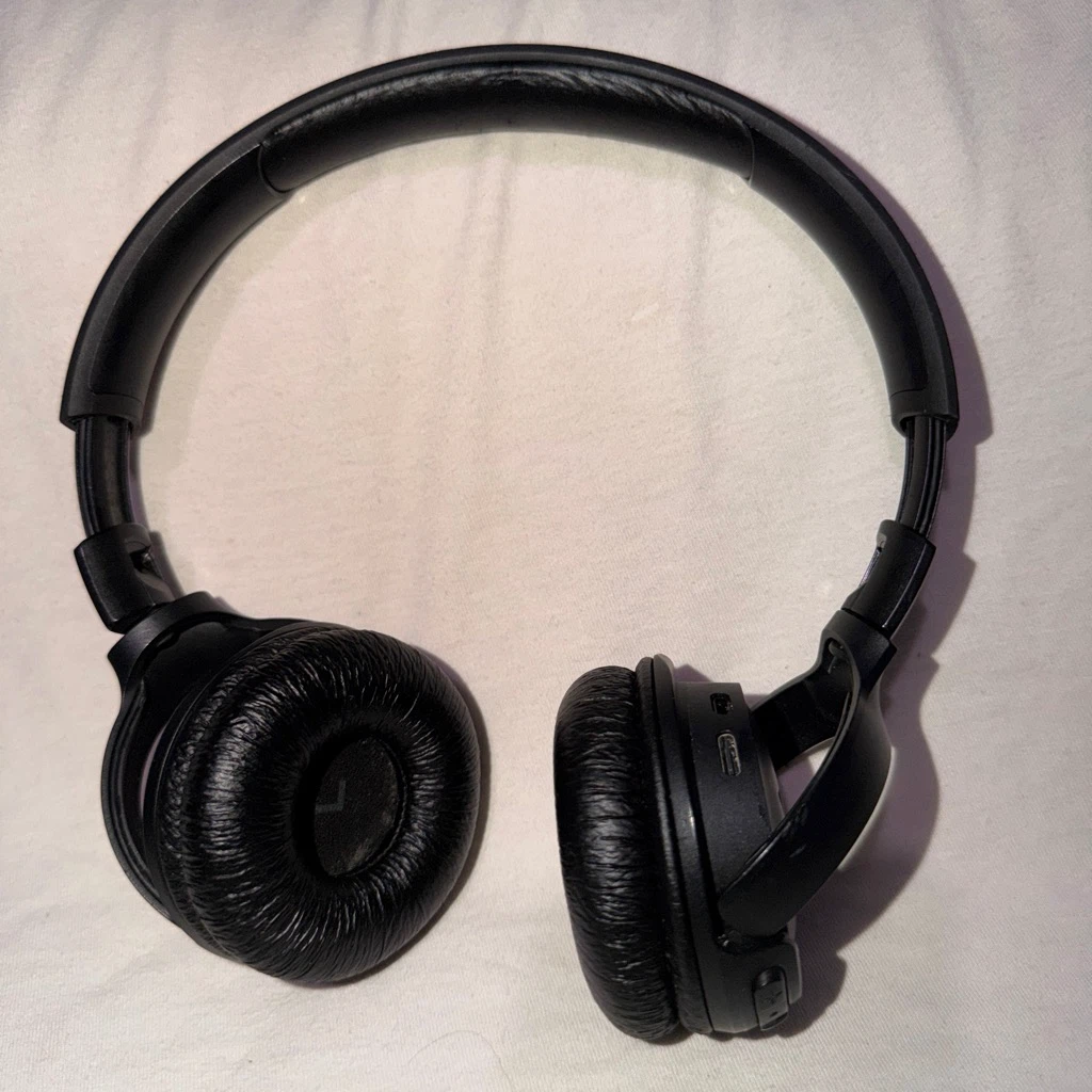 JBL Wireless Headphones