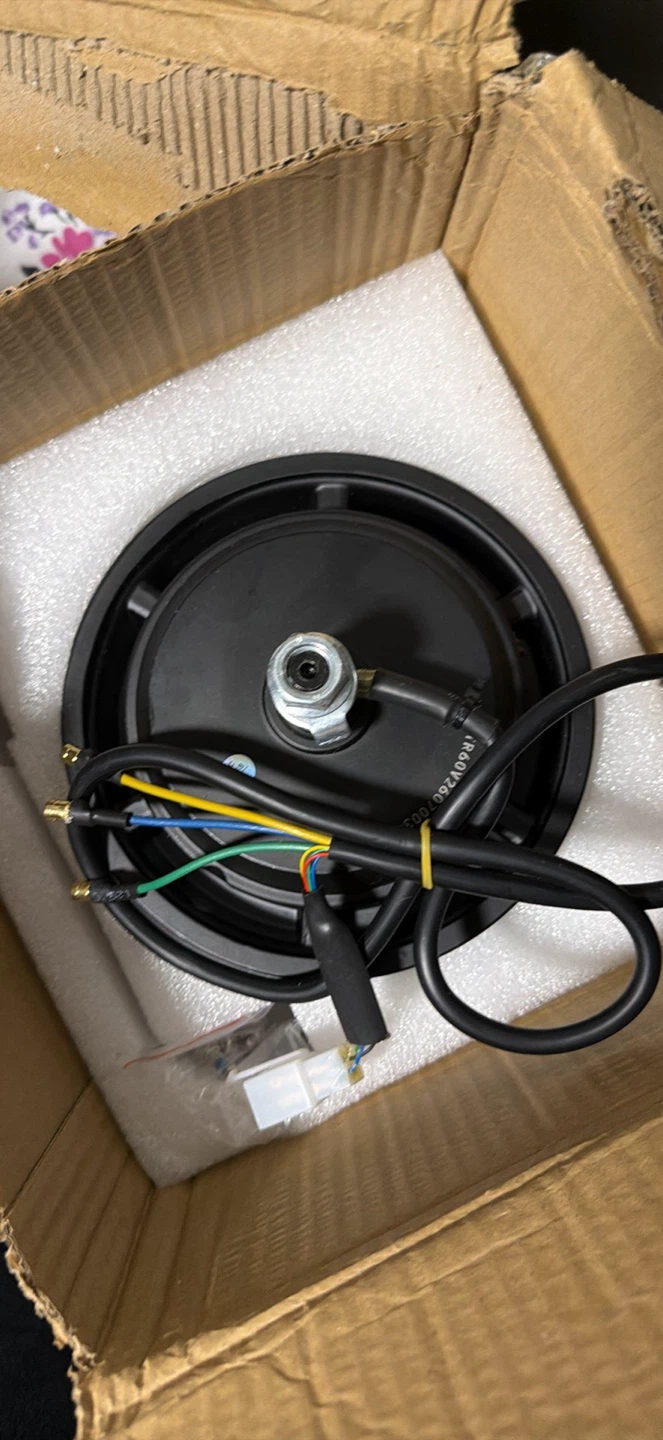 Electric Scooter Hub Motor - photo 2