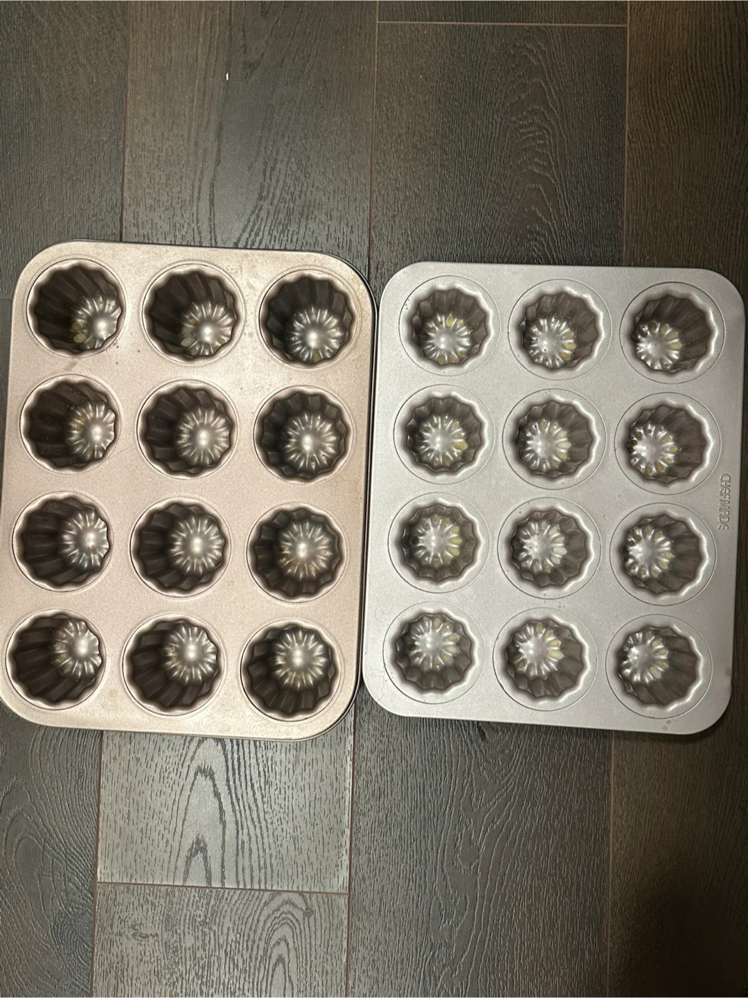 CHEFMADE 12-Cup Non-Stick Cannele Molds Set