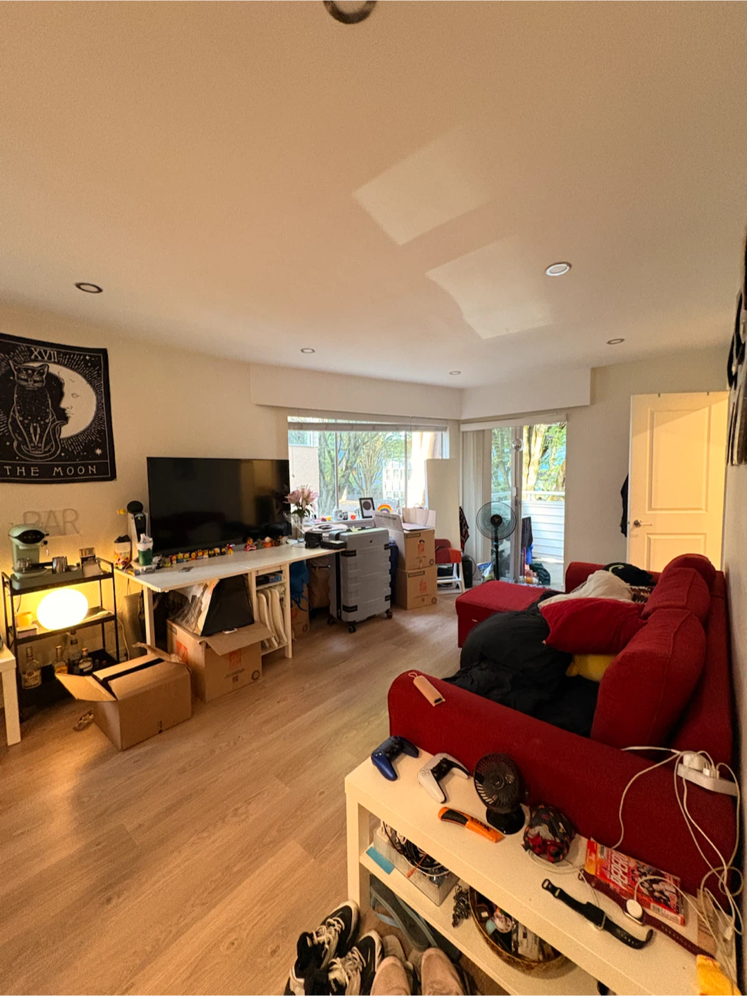 🏡1 bed 1 bath SUBLET OR PASS LEASE   | CAT FRIENDLY