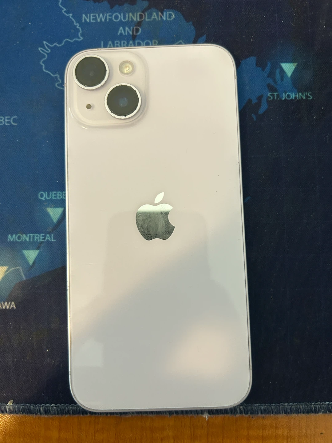 Apple iPhone 13