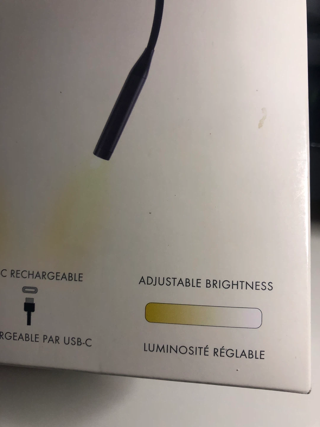 NEW Indigo Hands Free Book Light 2in 1 - photo 3
