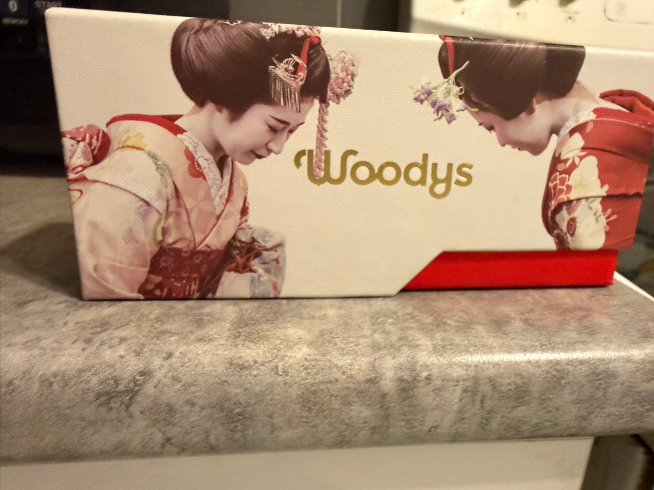 Woodys Red Cat-Eye Sunglasses with Case - photo 4