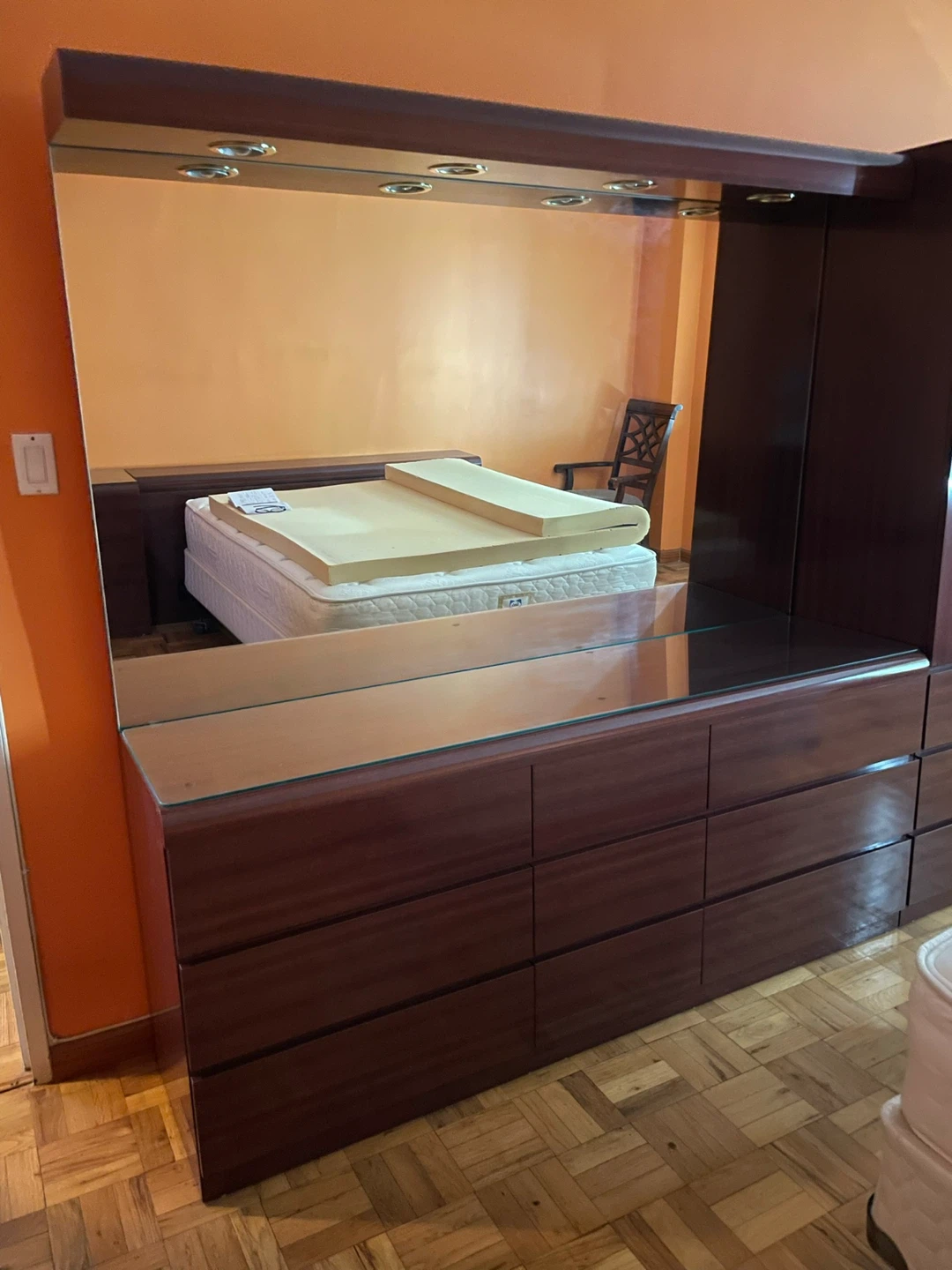 9-Drawer Dresser with Mirror and Lights - photo 3