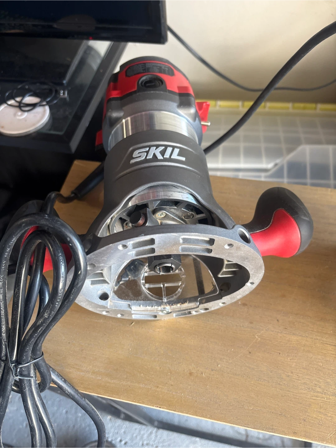 SKIL Plunge Router - photo 3