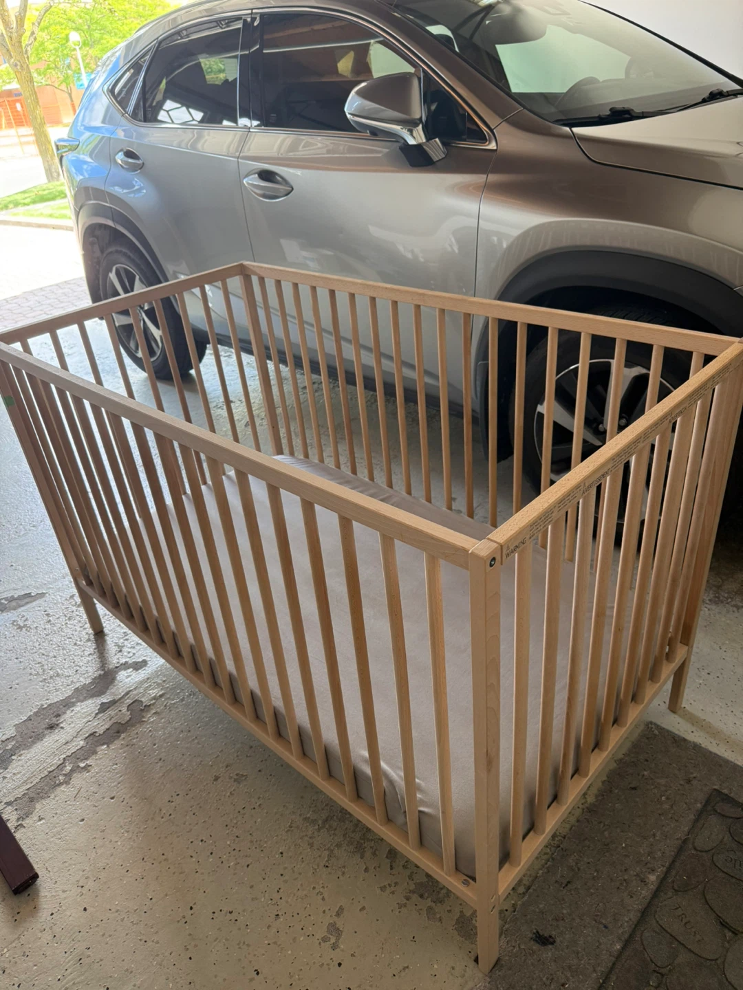Crib - photo 2