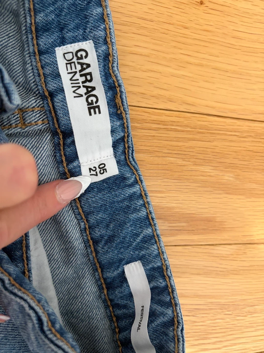Garage Denim High-Waisted Jean Shorts Size 27 - photo 2