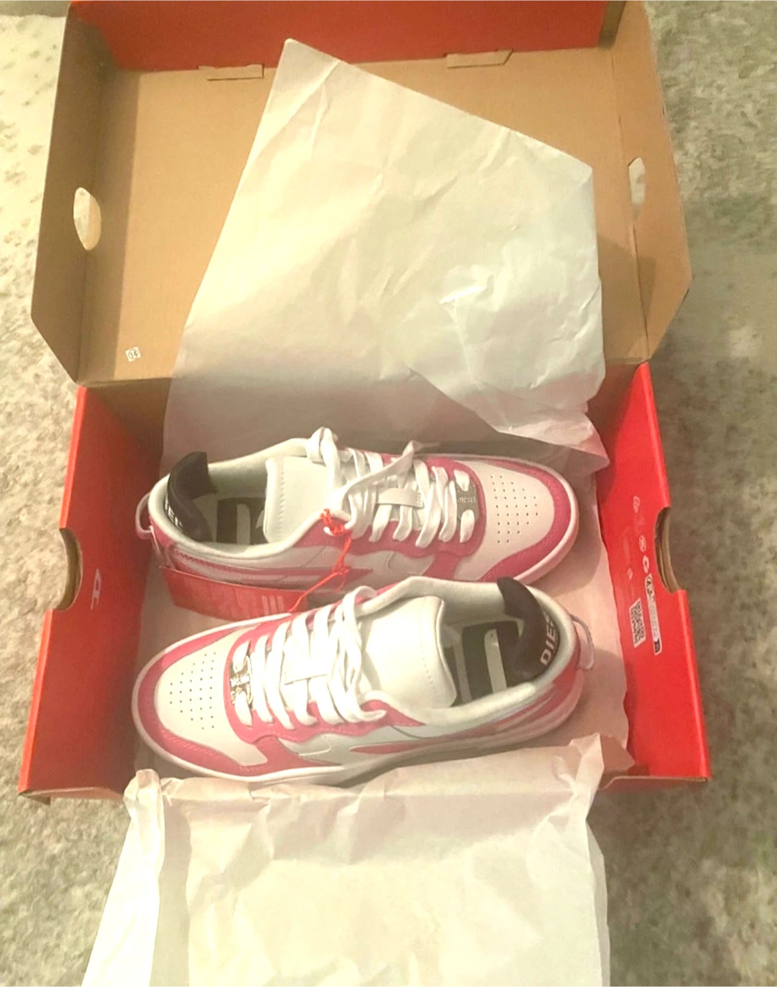 Diesel Women's White and Pink Sneakers - photo 2