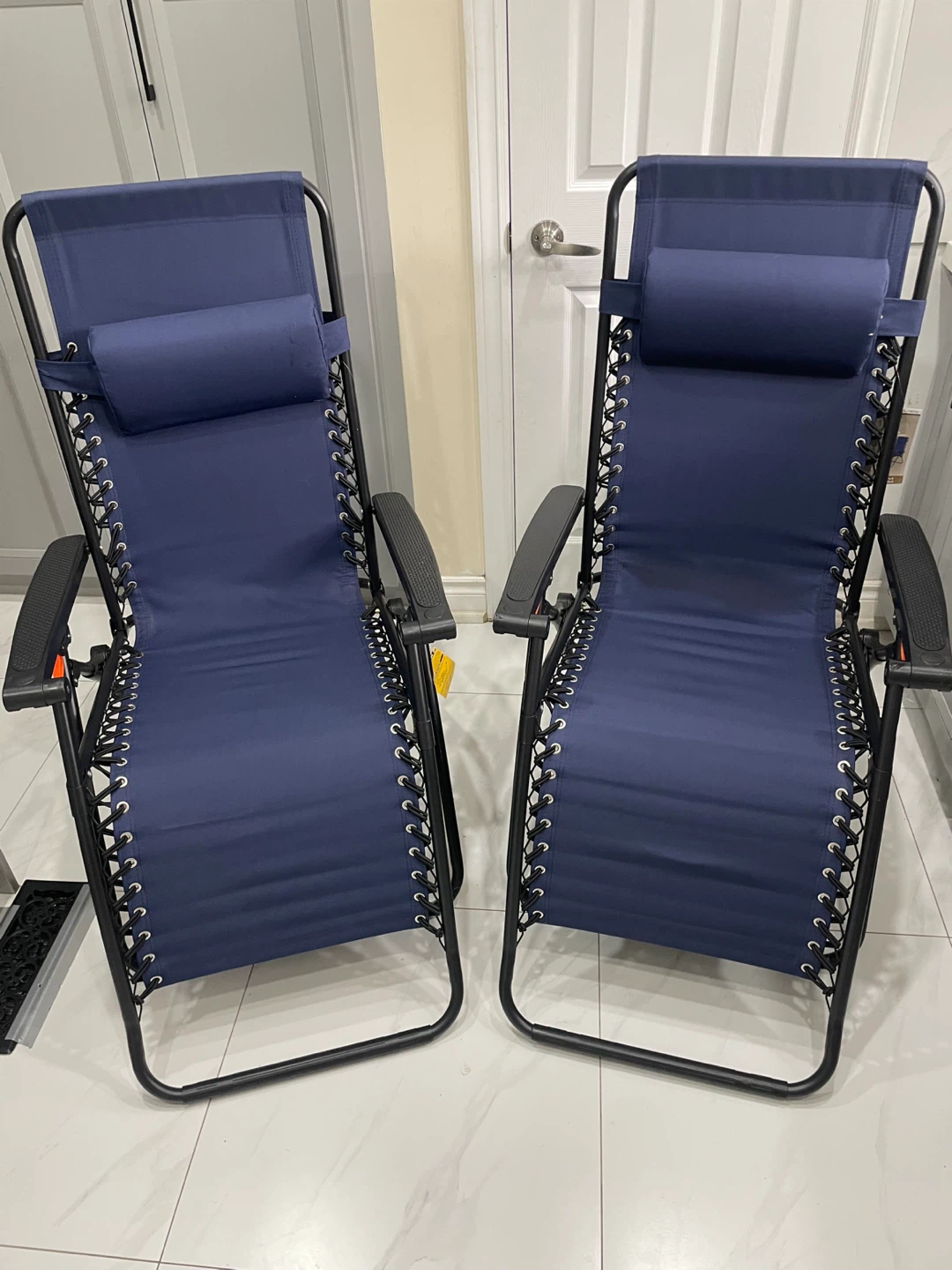Multi-Position Zero Gravity Lounge 2 Chair & delivery
