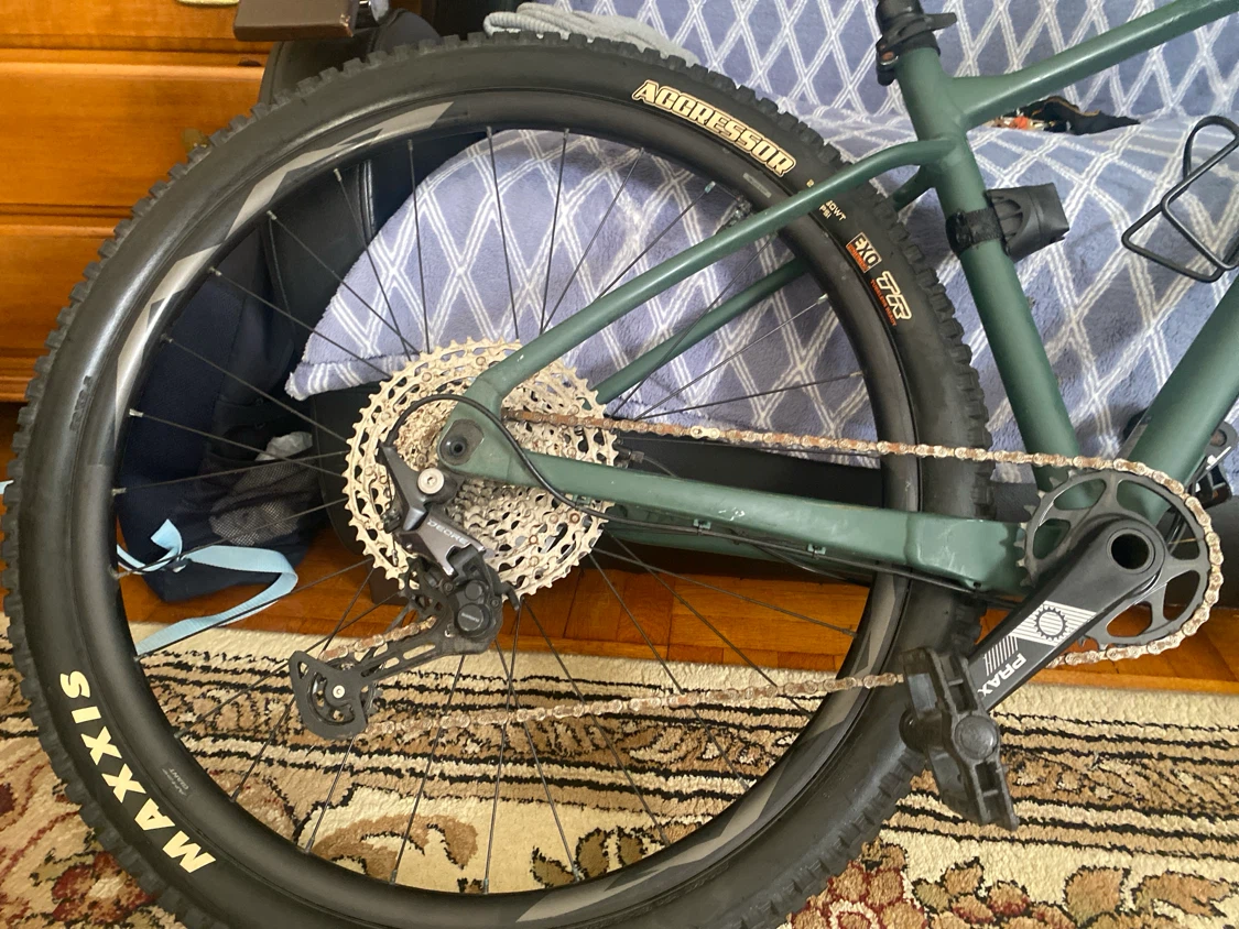 Giant Fathom Mountain Bike - photo 2