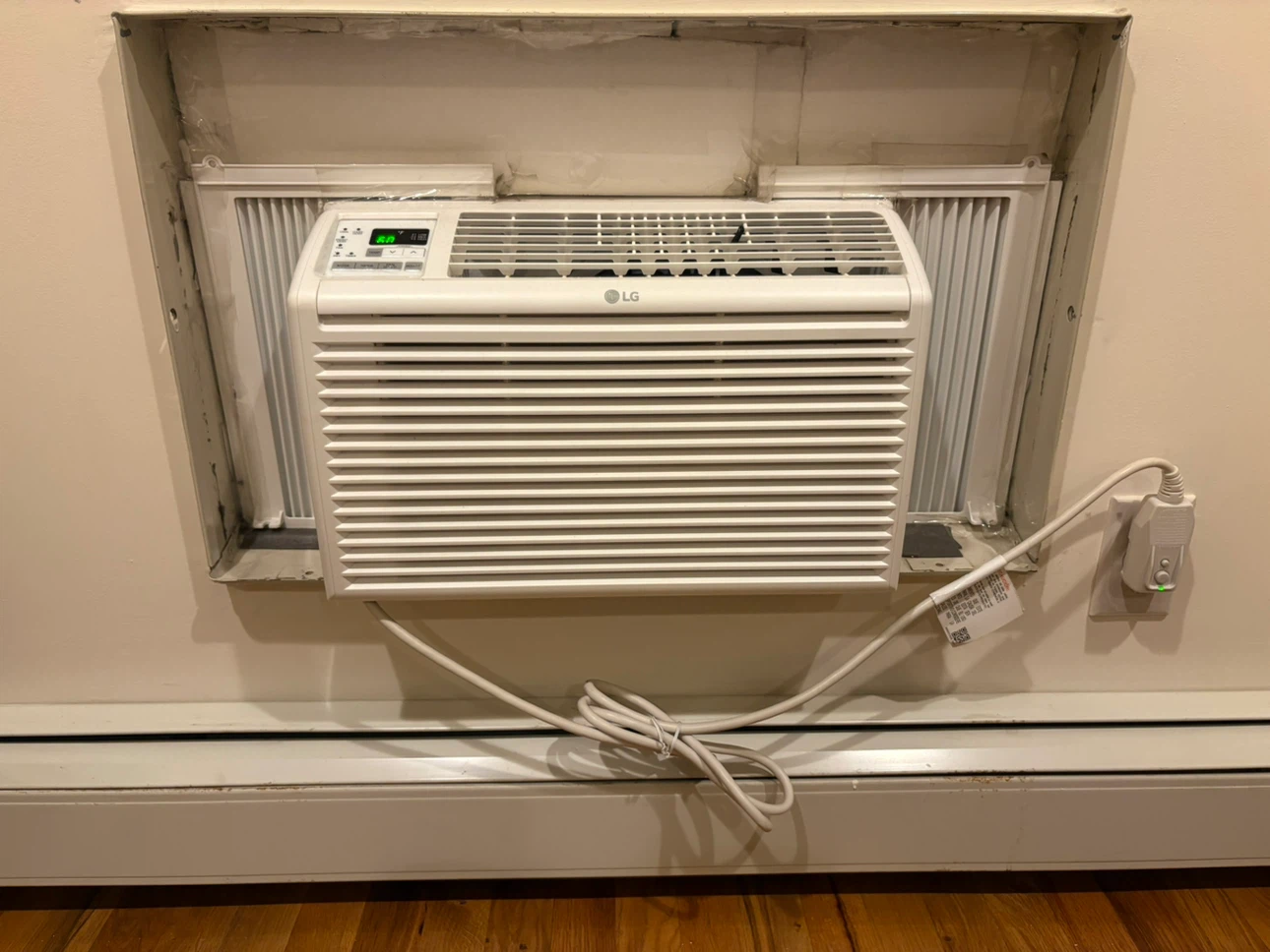 LG Window Air Conditioner