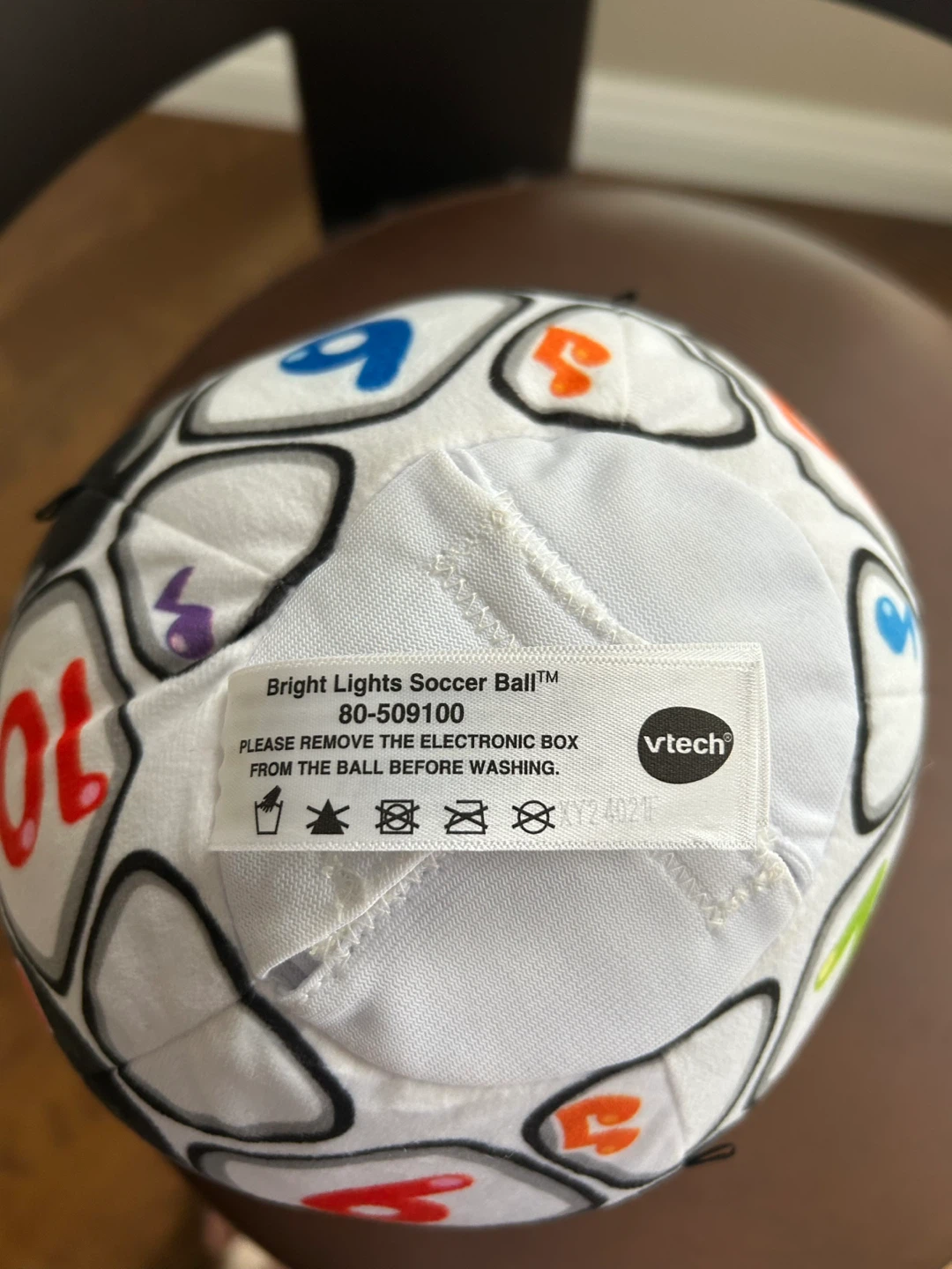 LIKE NEW BRIGHT LIGHTS SOCCER BALL (READ LISTING) - photo 2