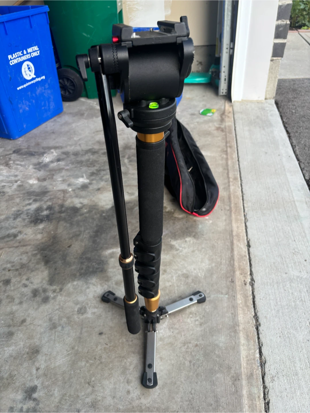 Camera Monopod Stabilizer with Bag - photo 3