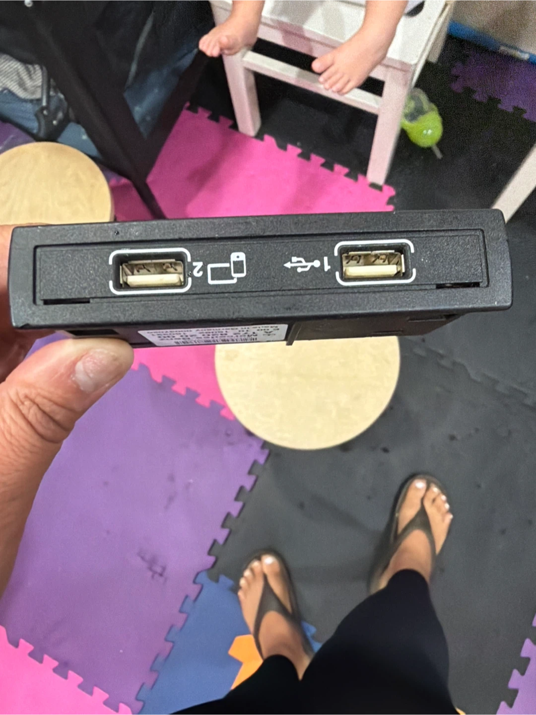 Mercedes-Benz A 172 820 20 00 USB Module