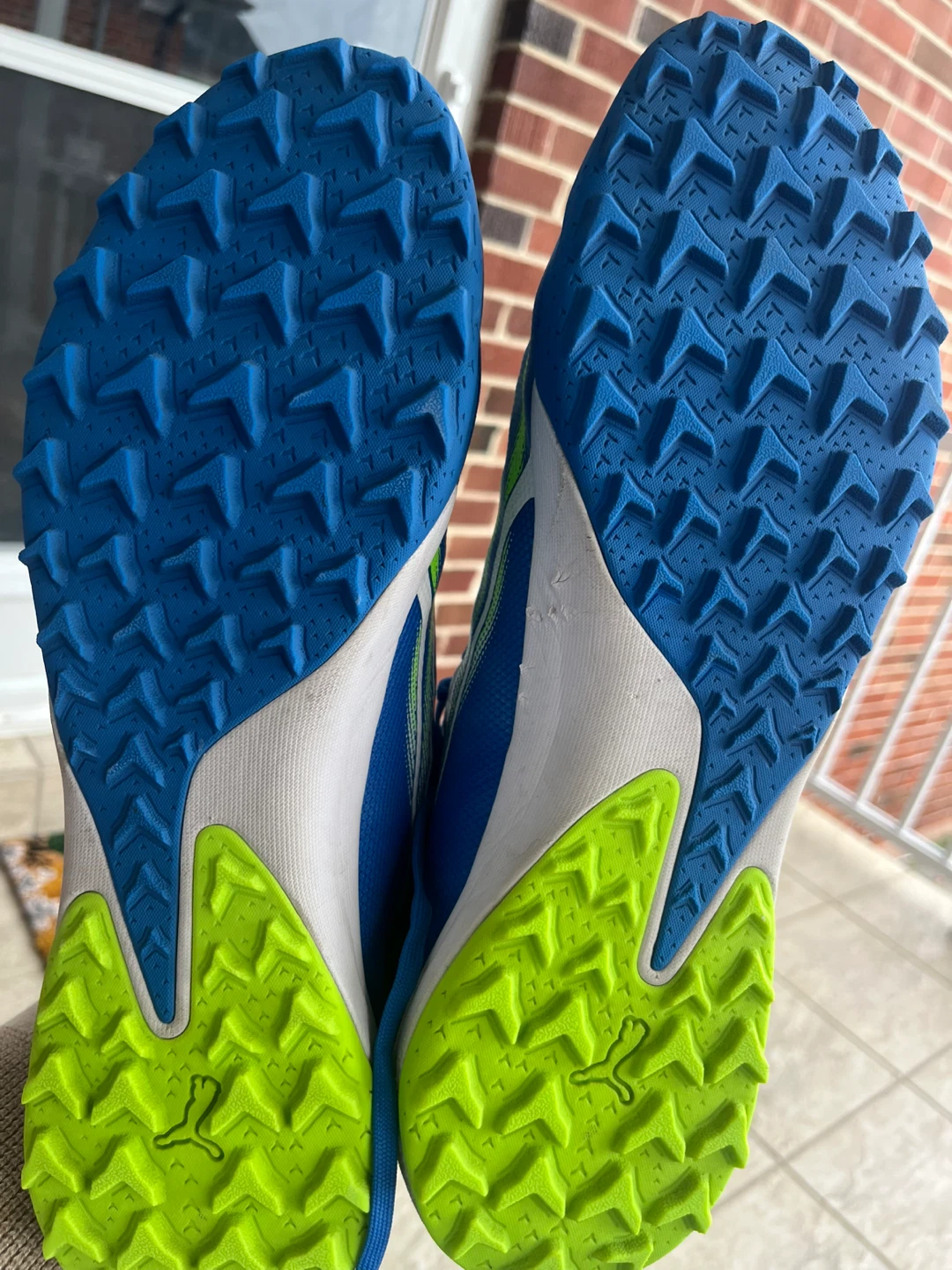 Puma Soccer Cleats - photo 3
