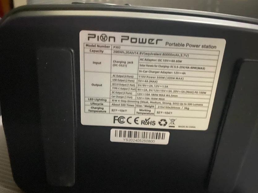 Brand new Portable Power Station P302 - photo 2