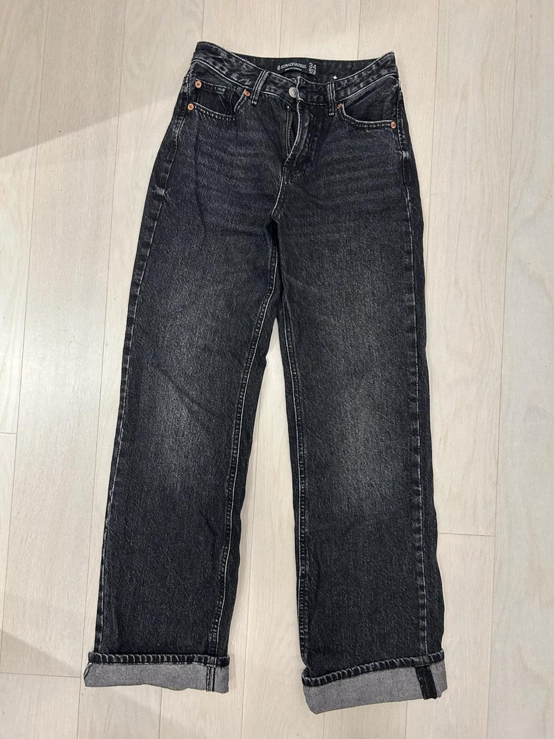 Stradivarius Black Denim Jeans Size 34 / US2