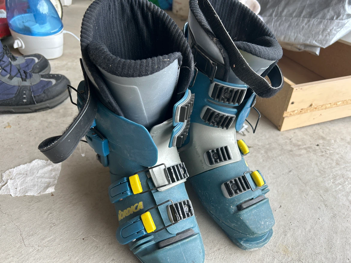 Nordica 783 Ski Boots