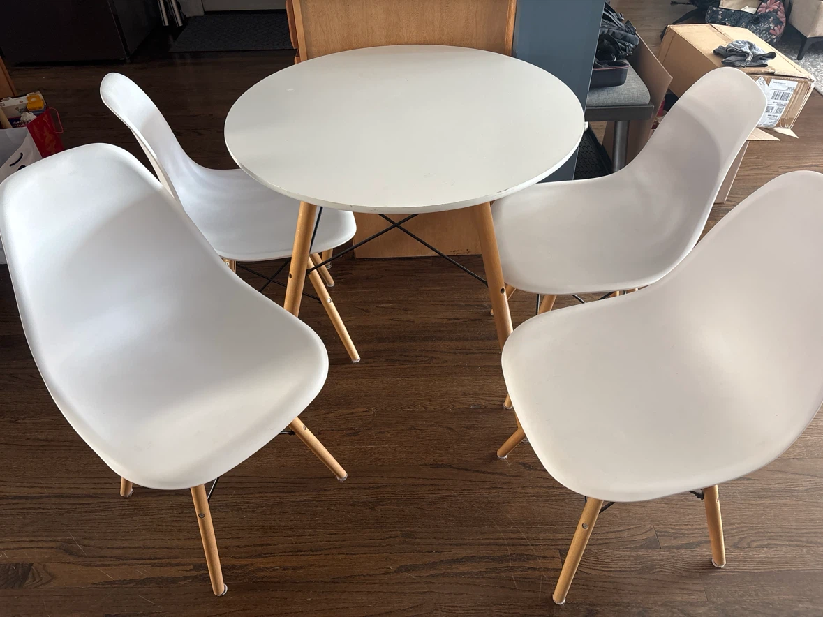 White Round Dining Table with 4 Chairs