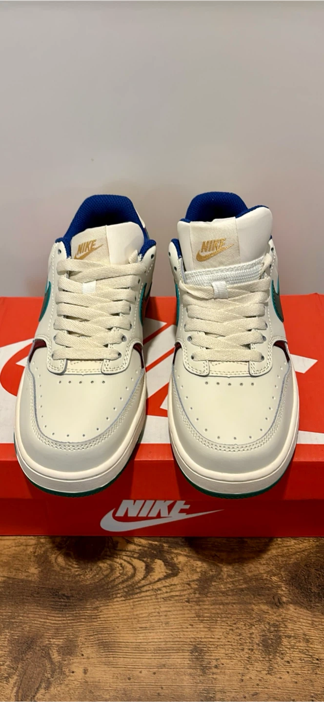 Nike Gamma Force Sneakers Size 8 - photo 4