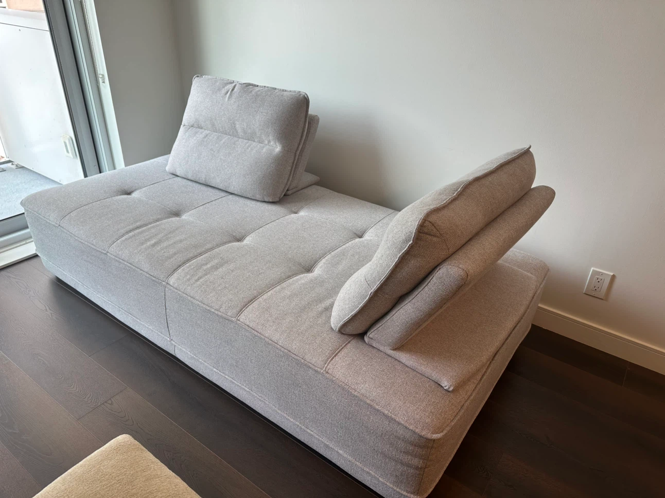 Couch – Grey - Like new - condominium Furniture - Structube Shop