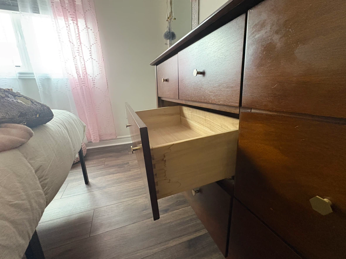 Wooden Dresser with 8 Drawers - photo 3