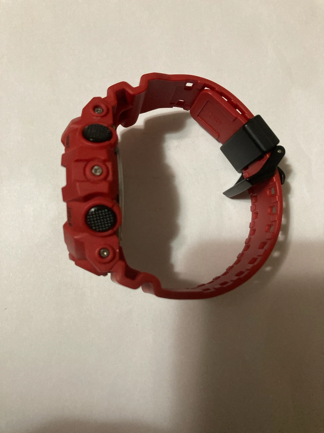 Casio G-Shock GA-700 Red – Excellent Condition - photo 2