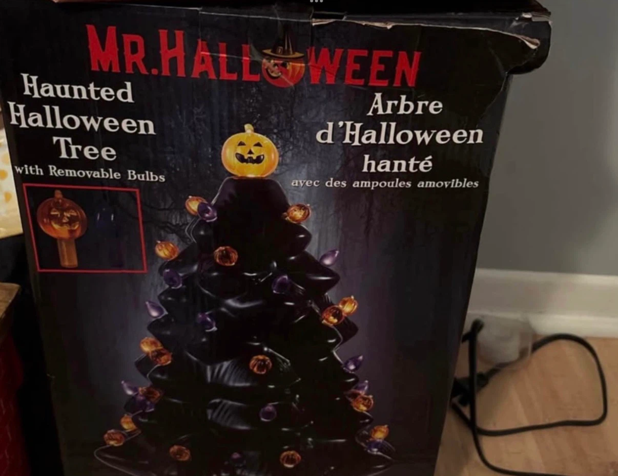 Halloween tree