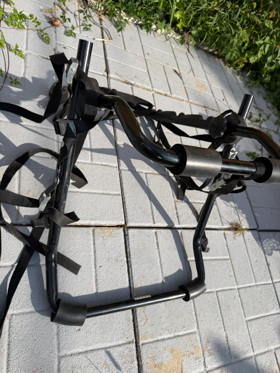Black Trunk Mount Bike Rack - photo 2