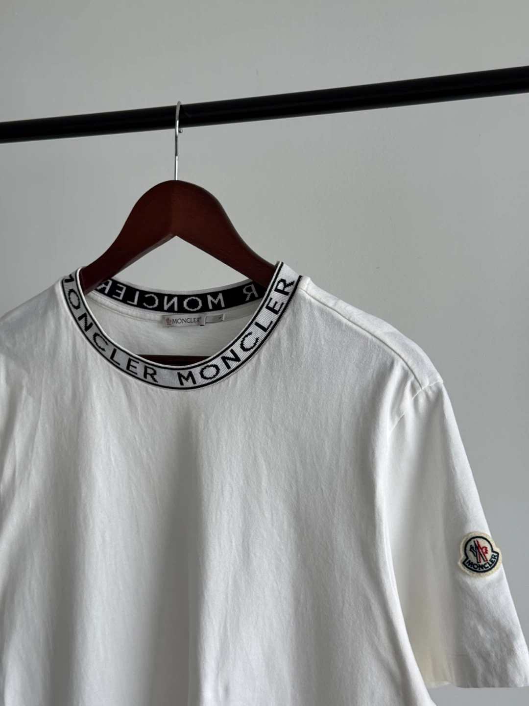 Moncler white Logo-Trimmed Cotton T-shirt Authentic - photo 2
