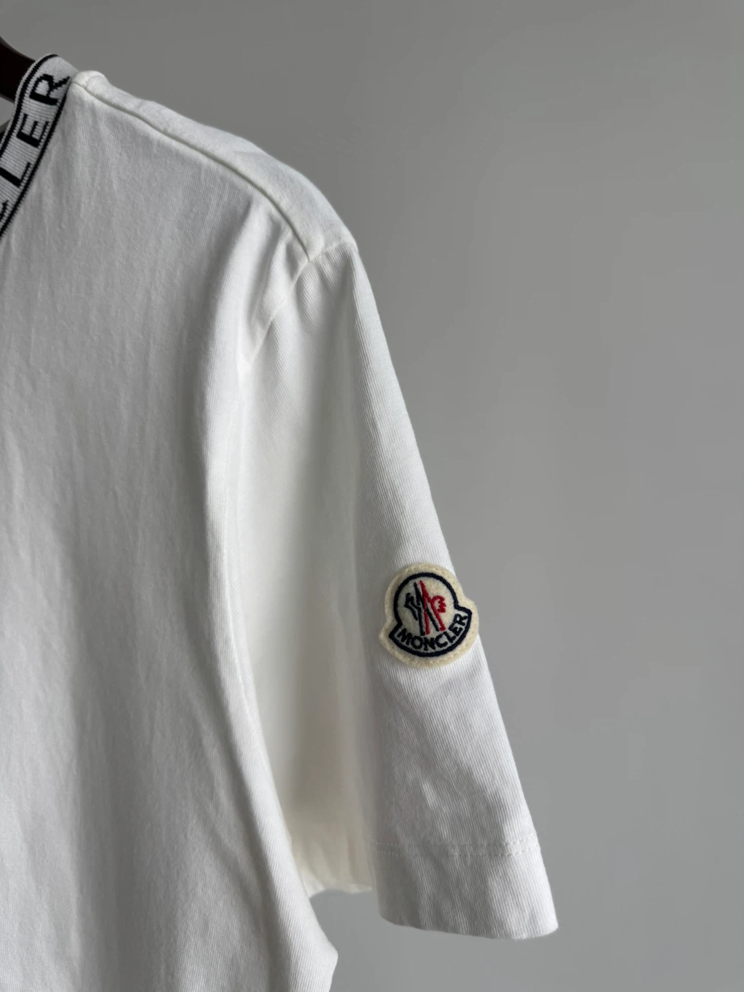 Moncler white Logo-Trimmed Cotton T-shirt Authentic - photo 3
