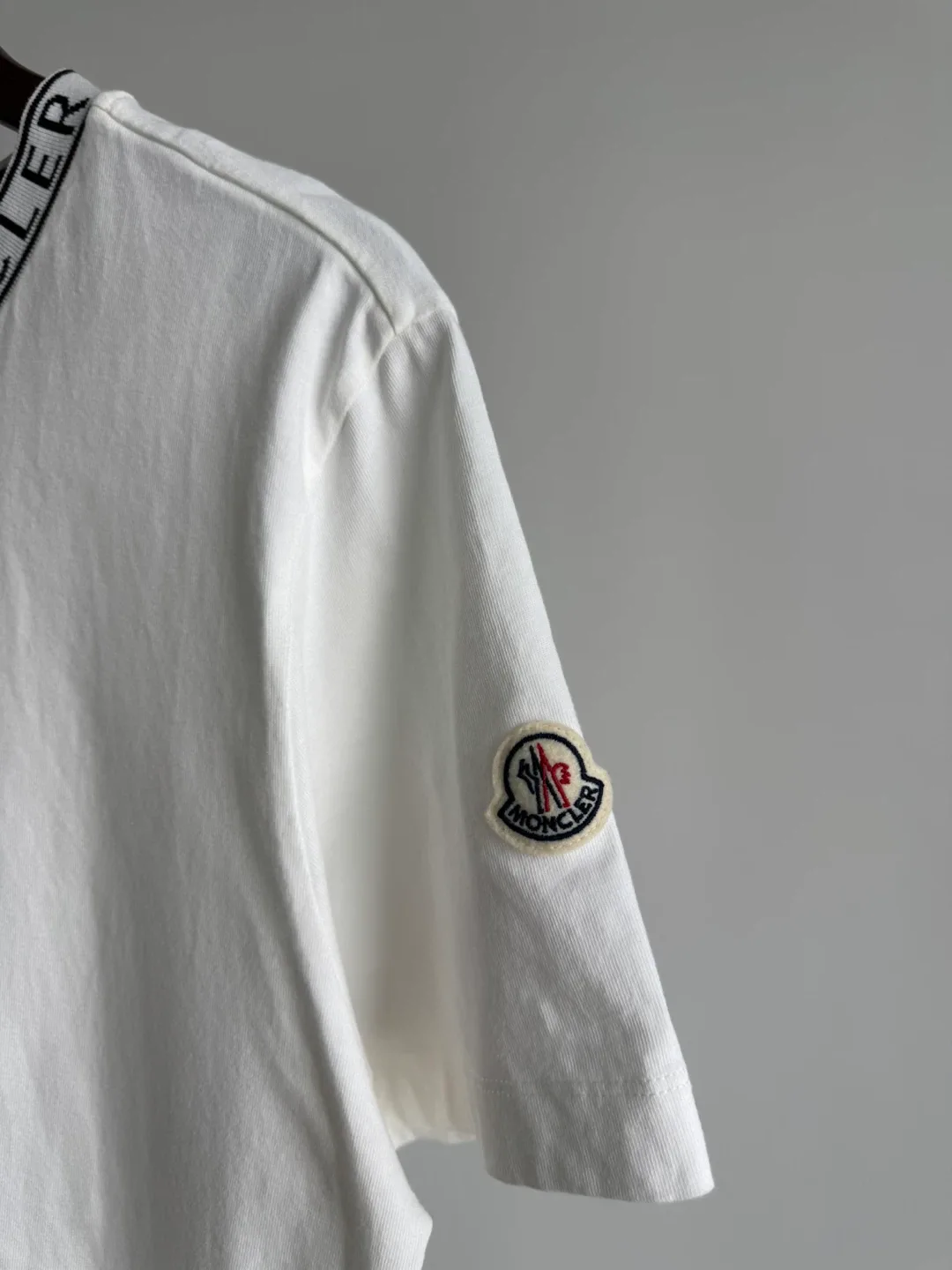 Moncler white Logo-Trimmed Cotton T-shirt Authentic - photo 3