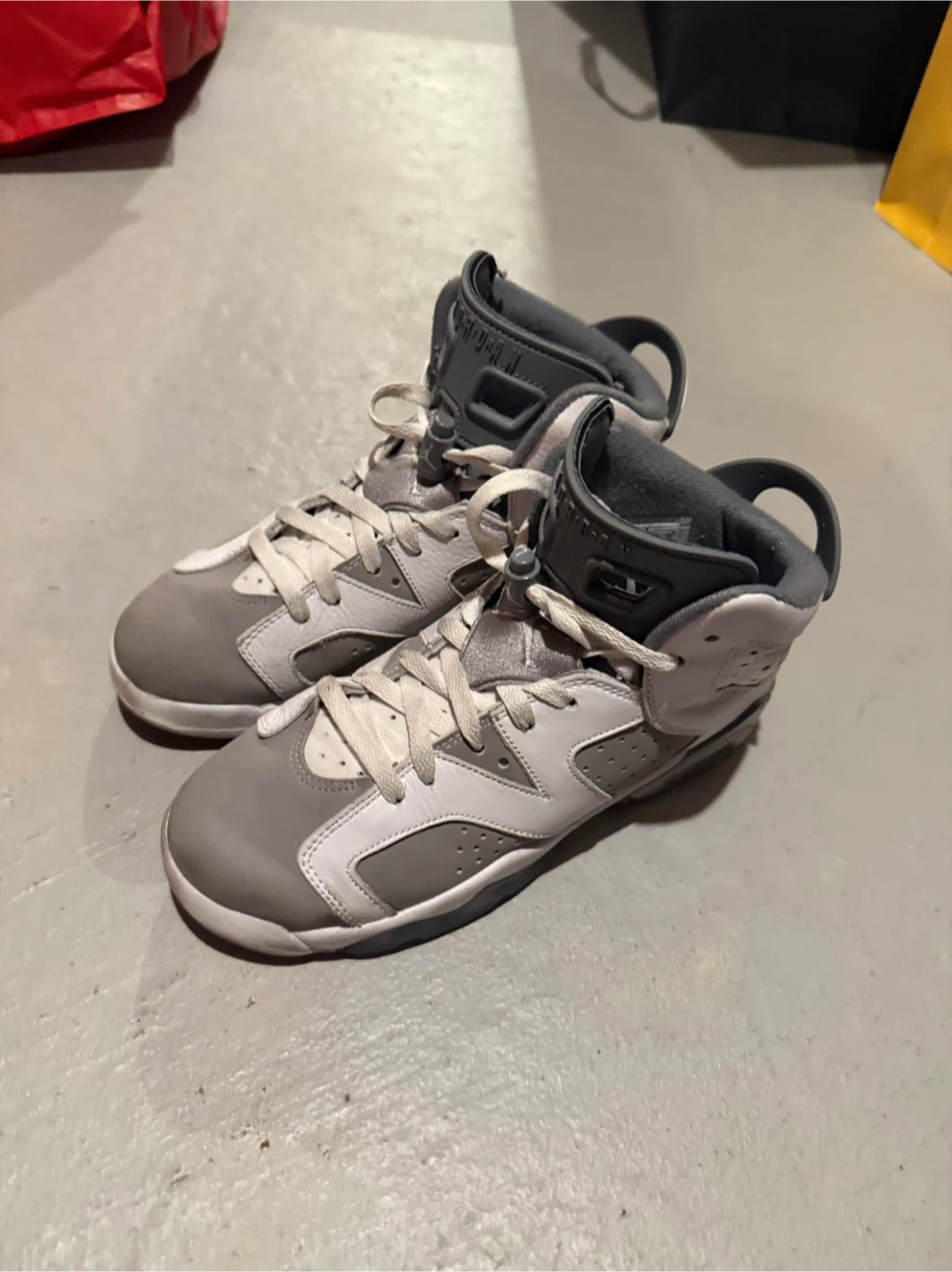 Authentic Air Jordan 6 Cool Grey sneakers