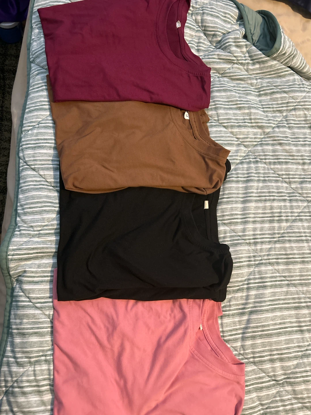 Four T-shirts - Black, Brown, Burgundy, Pink - photo 5