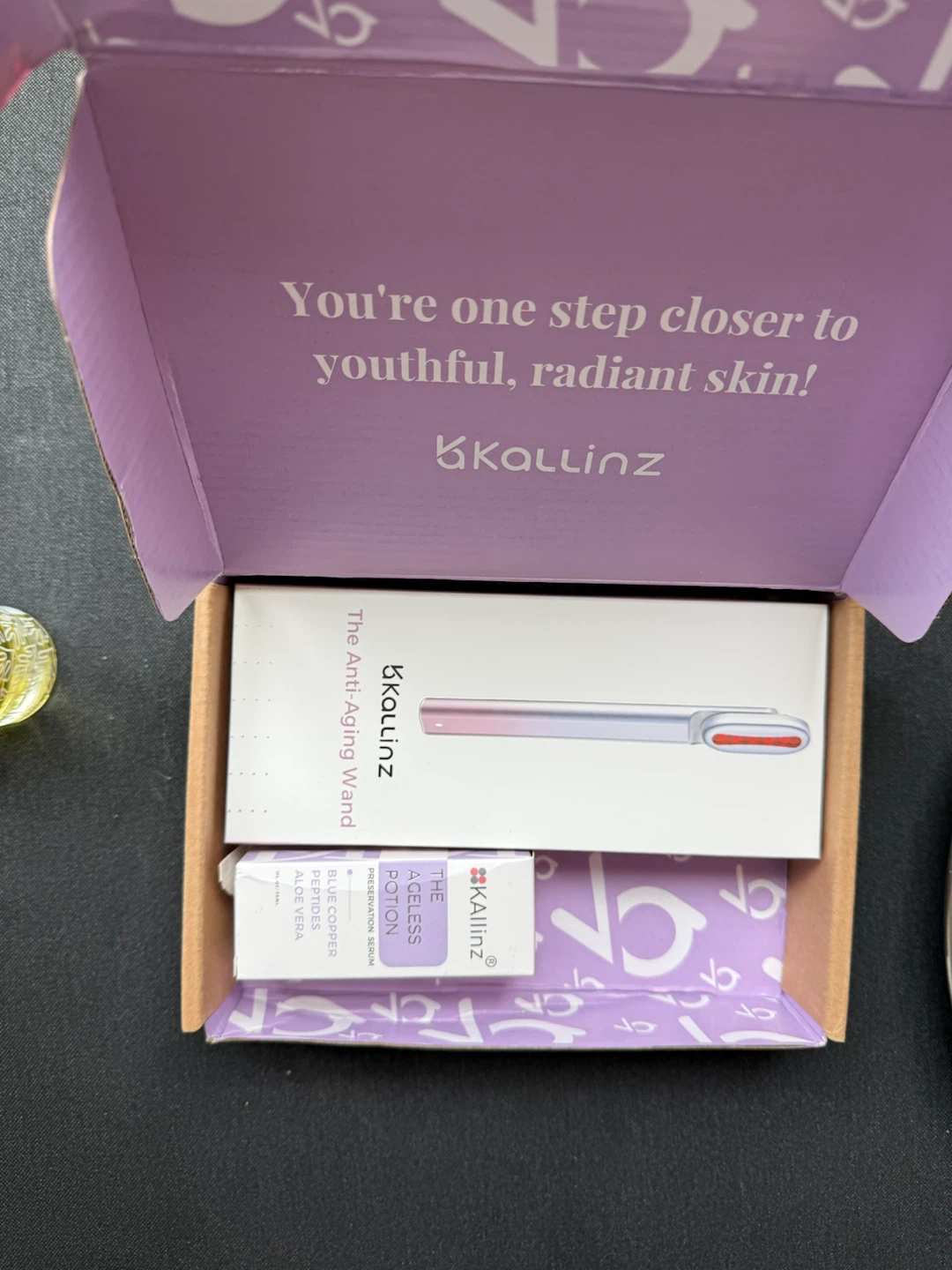 Kallinz Anti-Aging Wand with AgeLess Potion - photo 4