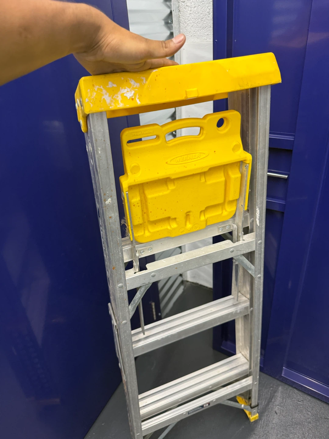 Werner 4ft Step Ladder 250lb Capacity - photo 3